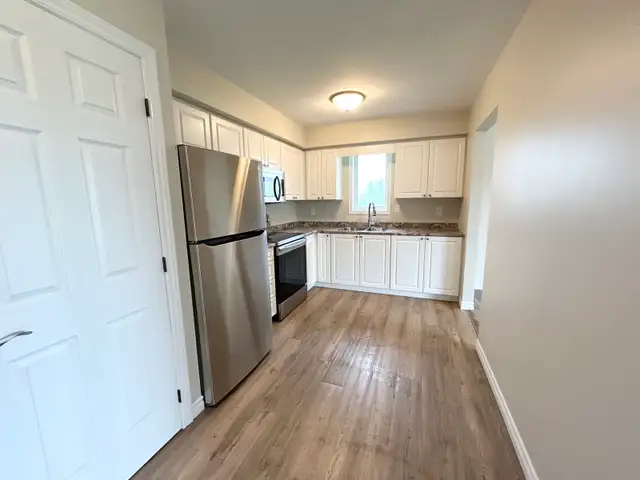 Ground Floor Seniors Apartment - Photo 2