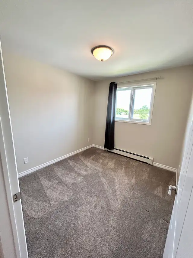 Ground Floor Seniors Apartment - Photo 5