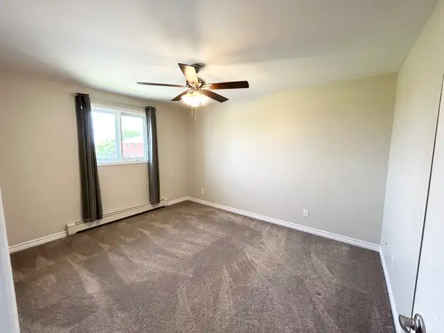 Ground Floor Seniors Apartment - Photo 6