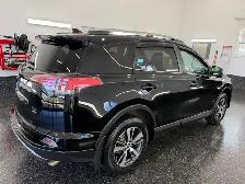 2018 Toyota RAV4 XLE All Wheel Drive - Photo 4