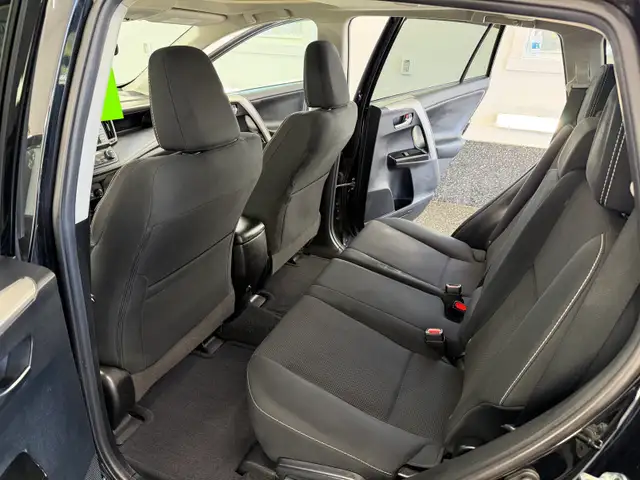 2018 Toyota RAV4 XLE All Wheel Drive - Photo 9