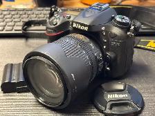 Nikon D7100 with kit lens