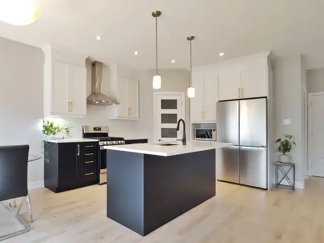 4 Bedroom Single Family Home for Rent, Garage, Russell, Ottawa - Photo 2
