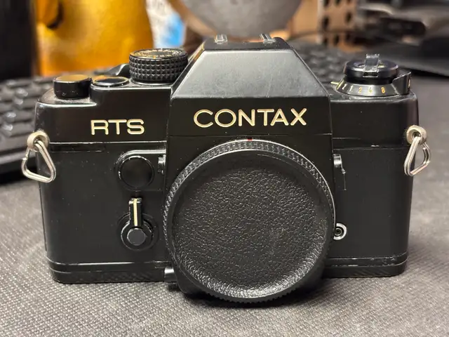 Contax RTS SN#068013 Film Camera - $225