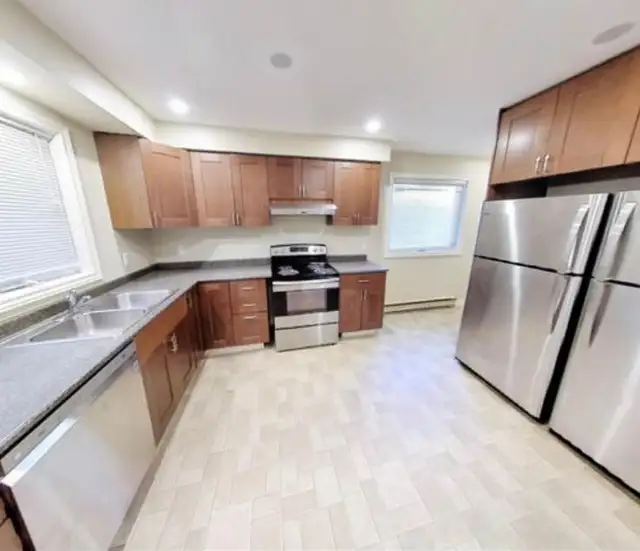 Room for Sublet - Photo 4
