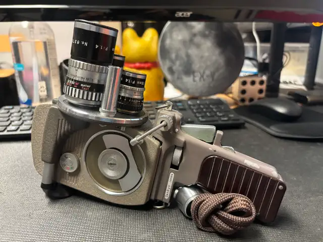 Sankyo 8-R Double 8 Film Movie Camera SN#15234 (LT) - $375