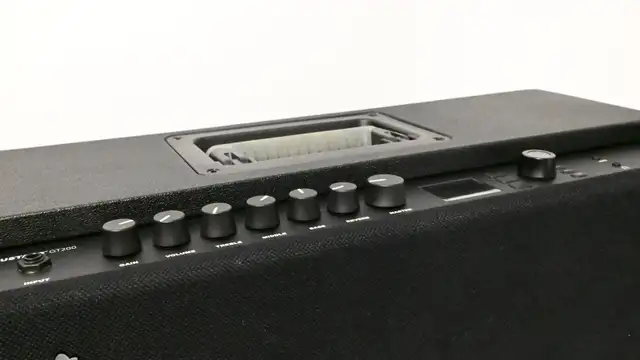 Fender Mustang GT-200 Combo Amp 200W 2x12  footswitch and covers - Photo 4