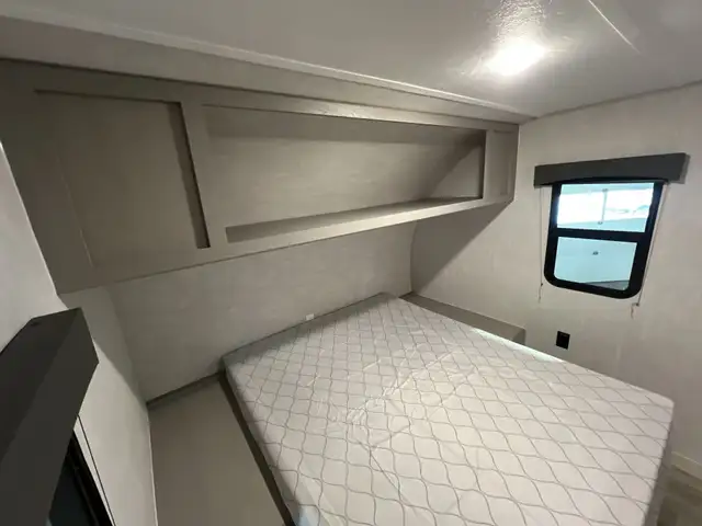 2025 Forest River Viking 26BH, LIGHT WEIGHT, BUNKS SPACIOUS - Photo 26