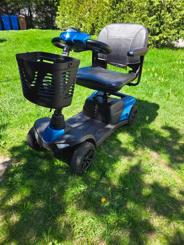 Quadriporteur Colibri 2025 comme neuf - Photo 8