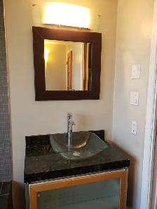 ROOM RENTAL IN HEART OF MISSISSAUGA SQUARE ONE. MALE ONLY - Photo 8