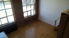 Open Concept Loft, 15 foot ceiling, Live/Work Studio - Photo 14