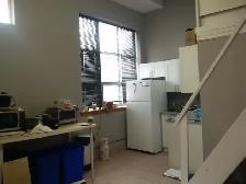 Open Concept Loft, 15 foot ceiling, Live/Work Studio - Photo 7