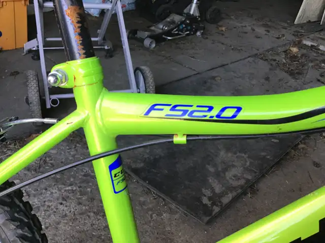 CCM F52.0 KIDS 6 SPEED BIKE 20 inch WHEELS - Photo 3