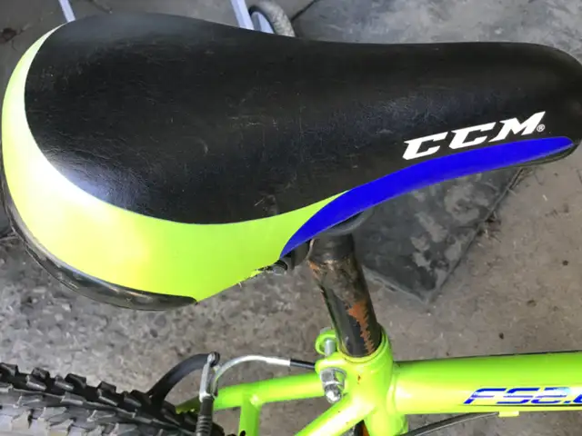 CCM F52.0 KIDS 6 SPEED BIKE 20 inch WHEELS - Photo 7