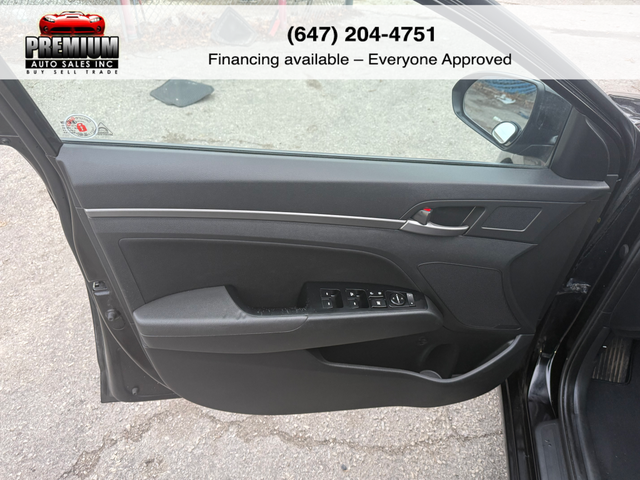 2018 Hyundai Elantra  BLOWOUT SALE - Photo 12