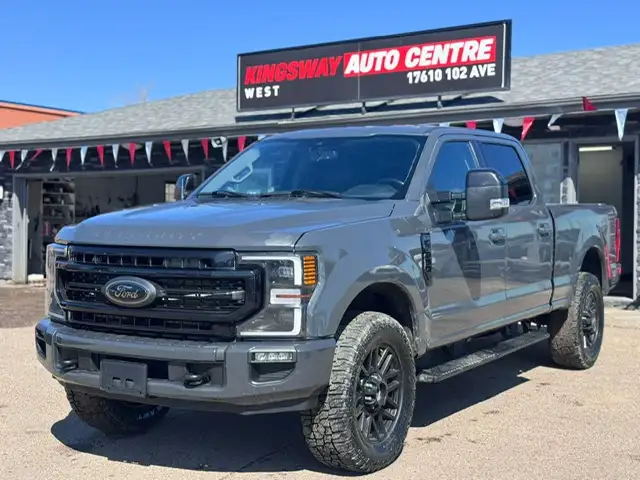 2021 FORD F-350 SUPER DUTY LARIAT • 6.7L DIESEL • 4X4