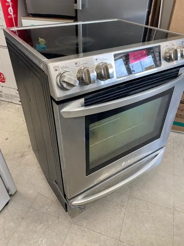 L G Slide-In Range, five element convection