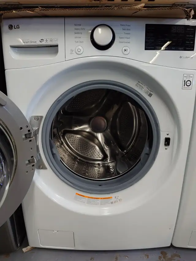 LG '27' White Front Load Washer / Dryer Set on Sale‼️ - Photo 8