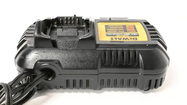 DEWALT 6 Amp Charger Compatible 12V/20V/60V Batteries USED good - Photo 5