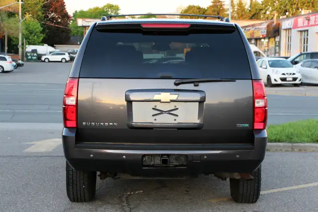 2011 Chevrolet Suburban LT 4x4 loaded Certified 2 Year W - Photo 5