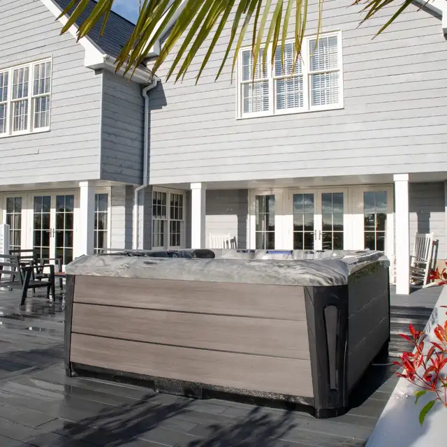 ORION HOT TUB FOR SALE