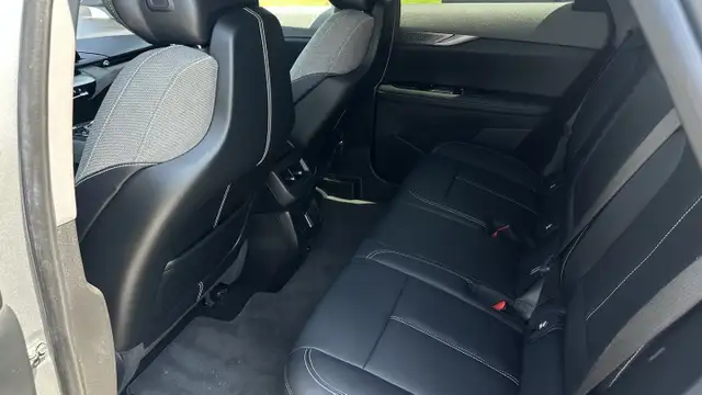 2025 Cadillac OPTIQ Sport - Photo 8