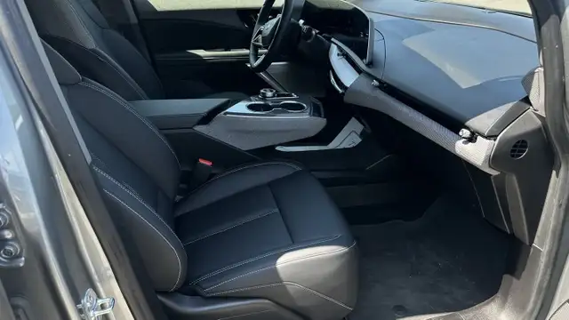 2025 Cadillac OPTIQ Sport - Photo 9