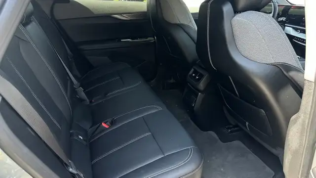 2025 Cadillac OPTIQ Sport - Photo 10