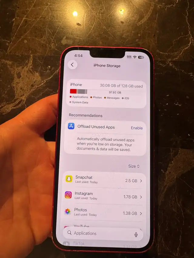 iPhone 14 128gb red