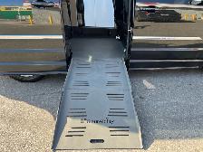 2013 Chrysler Town & Country TOURING-WHEELCHAIR ACCESSIBLE VAN - Photo 3