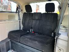 2013 Chrysler Town & Country TOURING-WHEELCHAIR ACCESSIBLE VAN - Photo 18