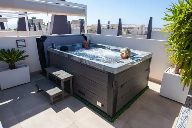 3 Seat Therapy Hot Tub For Sale - Photo 4