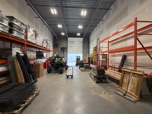 Shop/Office for rent