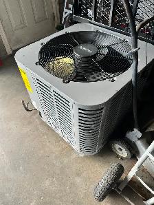 2 1/2 Ton Airconditioner (Like New)