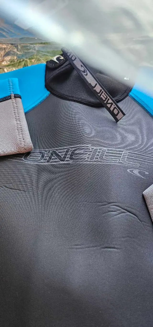 O'Neil Reactor wetsuit xl NEW