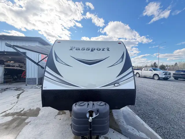 2019 PASSPORT ULTRA LITE GRAND TOURING 2400BH  BUNKS FINANCING - Photo 7