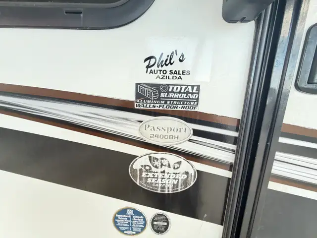 2019 PASSPORT ULTRA LITE GRAND TOURING 2400BH  BUNKS FINANCING - Photo 8