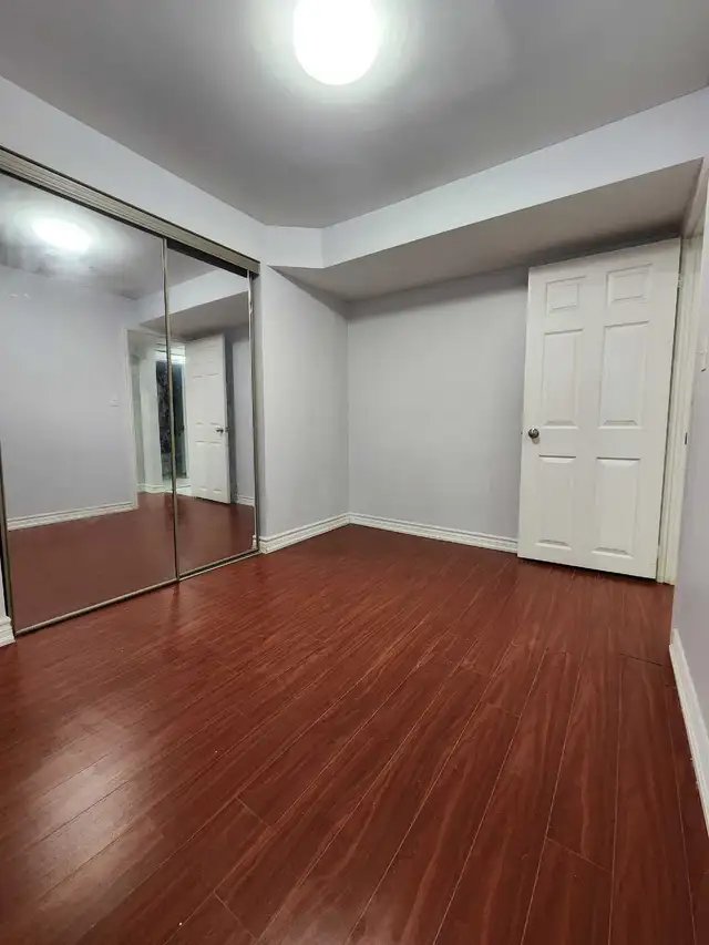 1 Bedroom Basement Apartment Mississauga - Photo 3