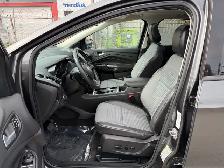 2019 Ford Escape Titanium 4WD, Low KM 73,000 | Fully Loaded, FRE - Photo 16