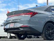 2022 Hyundai Elantra Preferred IVT w/Sun & Tech Package | Modern - Photo 10
