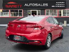 2019 Hyundai Elantra Luxury Auto, Fully Loaded | Stylish & Fuel - Photo 4