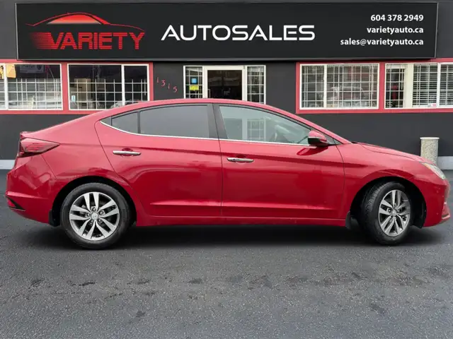 2019 Hyundai Elantra Luxury Auto, Fully Loaded | Stylish & Fuel - Photo 5