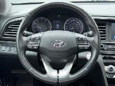 2019 Hyundai Elantra Luxury Auto, Fully Loaded | Stylish & Fuel - Photo 11