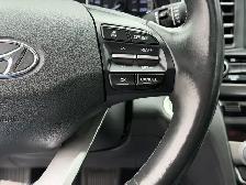 2019 Hyundai Elantra Luxury Auto, Fully Loaded | Stylish & Fuel - Photo 17