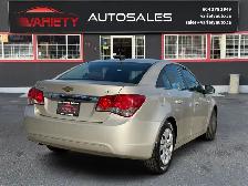 2013 Chevrolet Cruze 4dr Sdn LT Turbo w/1SA, Low KM, Fuel Effici - Photo 4