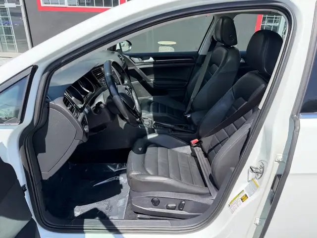 2015 Volkswagen Golf Sportwagon 4dr Auto 2.0 TDI Trendline | Tur - Photo 16