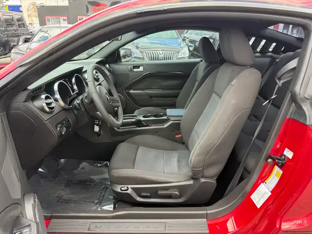 2009 Ford Mustang 2dr Cpe, Pony Edition Coupe | Automatic | Spor - Photo 12