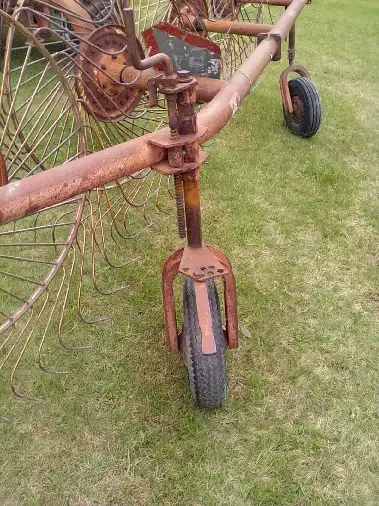 4 Wheel Hay Rake for sale! - Photo 4
