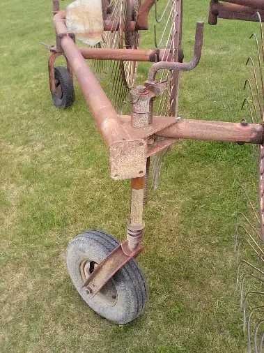 4 Wheel Hay Rake for sale! - Photo 5
