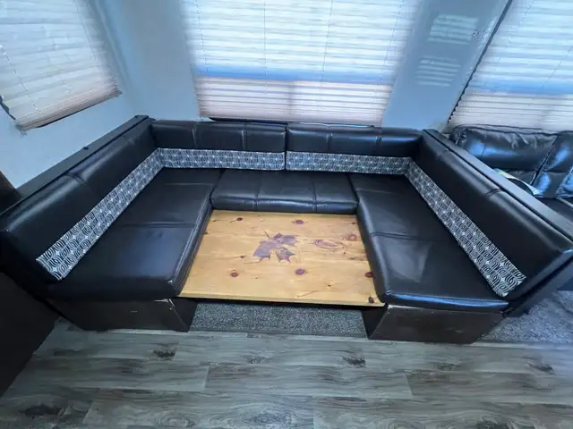 FAMILY-READY BUNKHOUSE TRAILER! - Photo 12